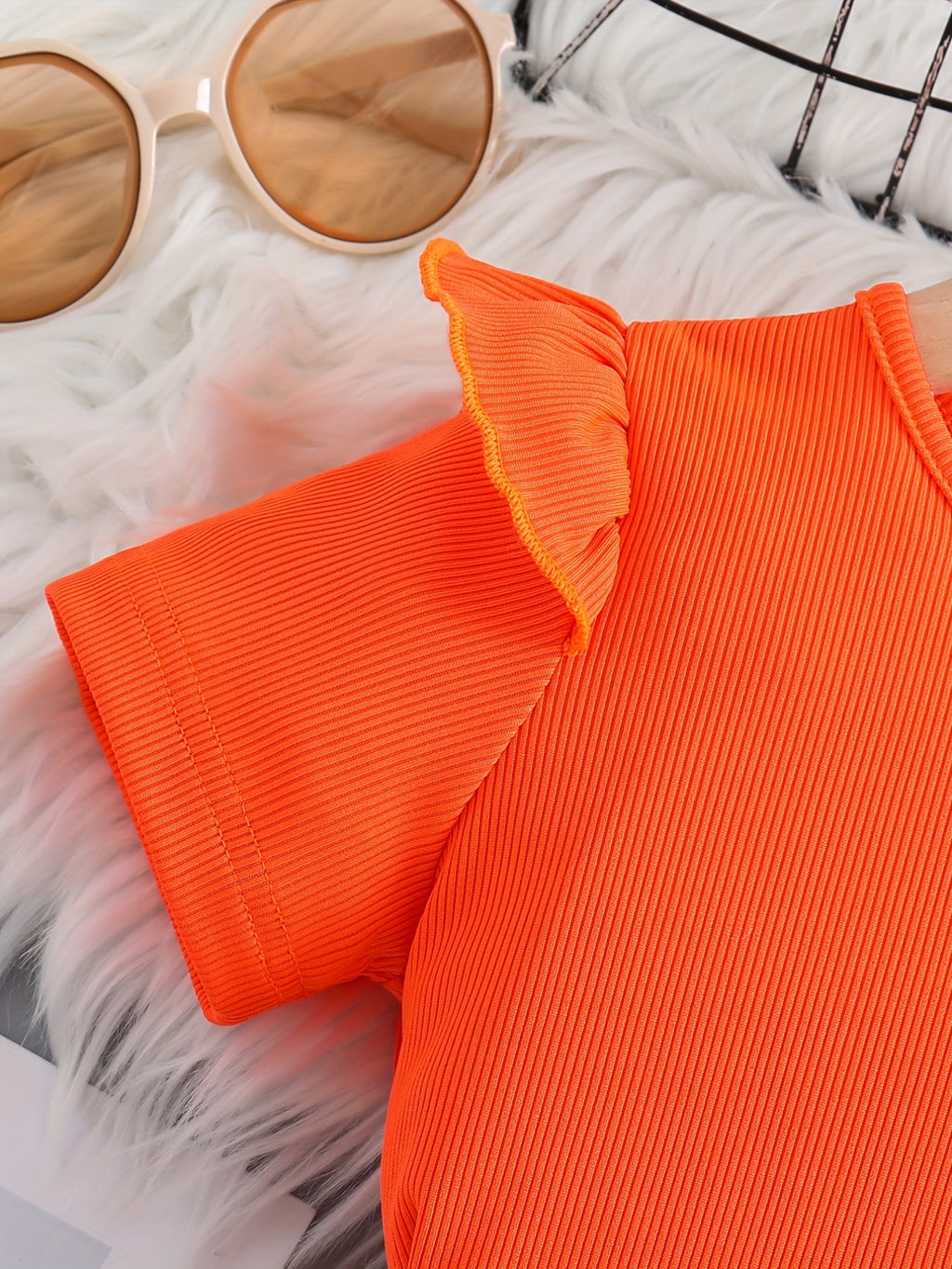 2 Pcs Girls' Ruffle Short Sleeve Tee & Letter Print Mini Skirt Set - Skirt Sets for Casual Daily Holiday Vacation Outfit, Kids Summer Clothes with Ribbed Top and Mini Skirt Design