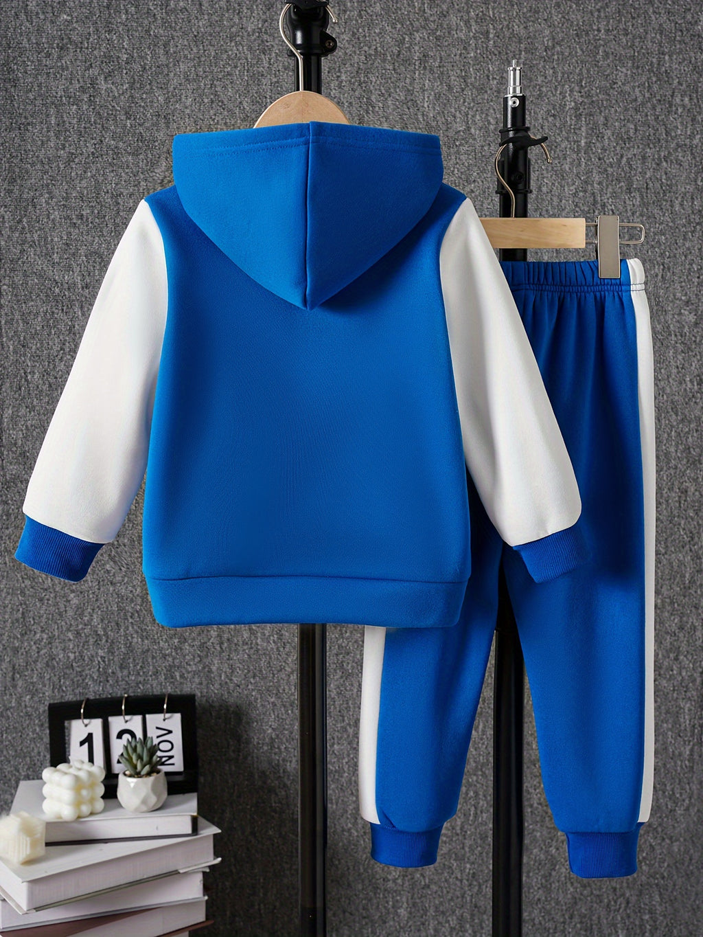 2pcs Boys Color Block Long Sleeve Drop Shoulder Varsity Hooded Baseball Jacket & Casual Pants Outfit for Spring Fall Outdoor Wear, Loose Fit Kids Clothing