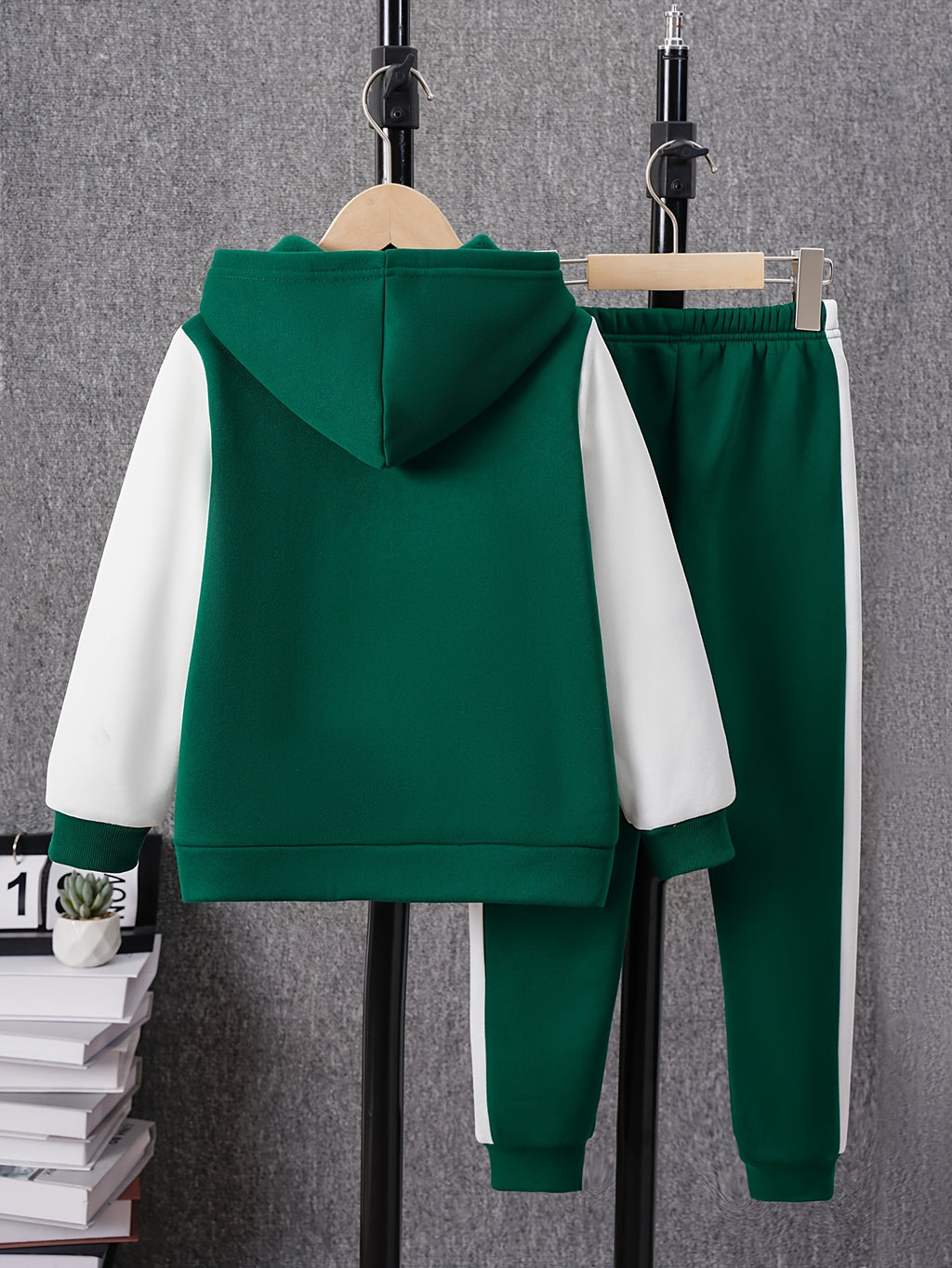 2pcs Boys Color Block Long Sleeve Drop Shoulder Varsity Hooded Baseball Jacket & Casual Pants Outfit for Spring Fall Outdoor Wear, Loose Fit Kids Clothing